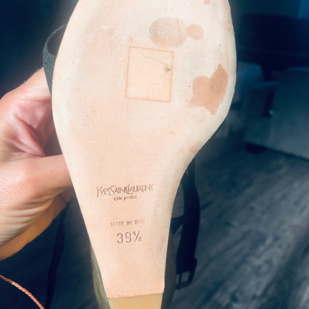 Designer sandals - Picture 3 of 6